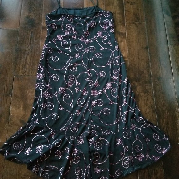 M Studio Black Dress with Pink Sparkles - Picture 6 of 6